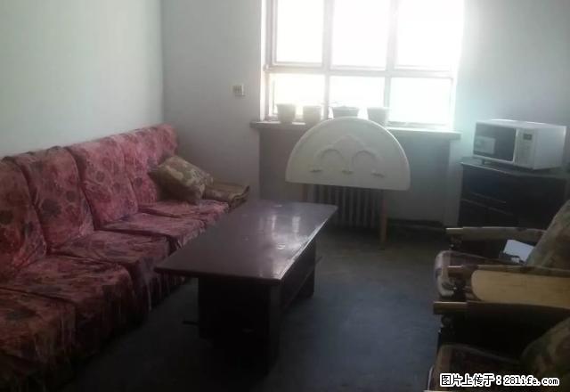 铁路20街2楼63平米简装家具全900元 - 房屋出租 - 房屋租售 - 哈密分类信息 - 哈密28生活网 hami.28life.net