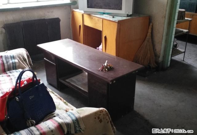 铁路37单元2楼60平米简装家电全500元 - 房屋出租 - 房屋租售 - 哈密分类信息 - 哈密28生活网 hami.28life.net